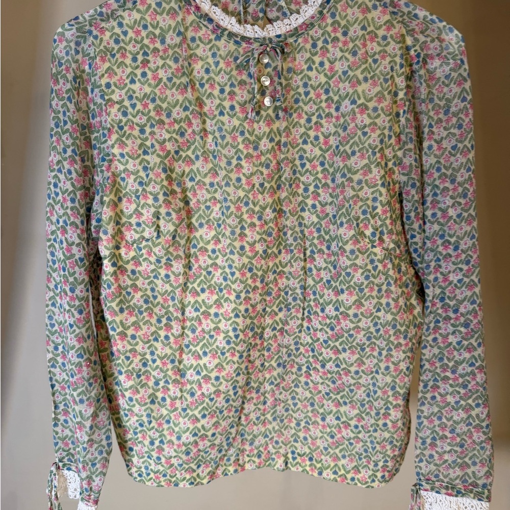 Vintage floral print blouse